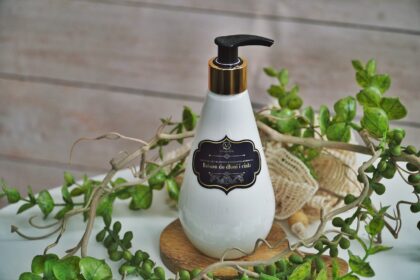 Balsam do dłoni i ciała bursztyn&borowina Le noit Shea