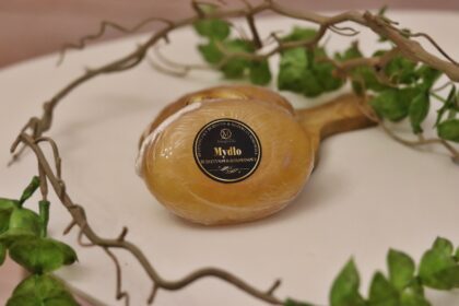 Mydło ze sznurkiem bursztyn&borowina Le noit Shea